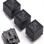 12V Automotive Relay gunhunt 40A Plug In-0